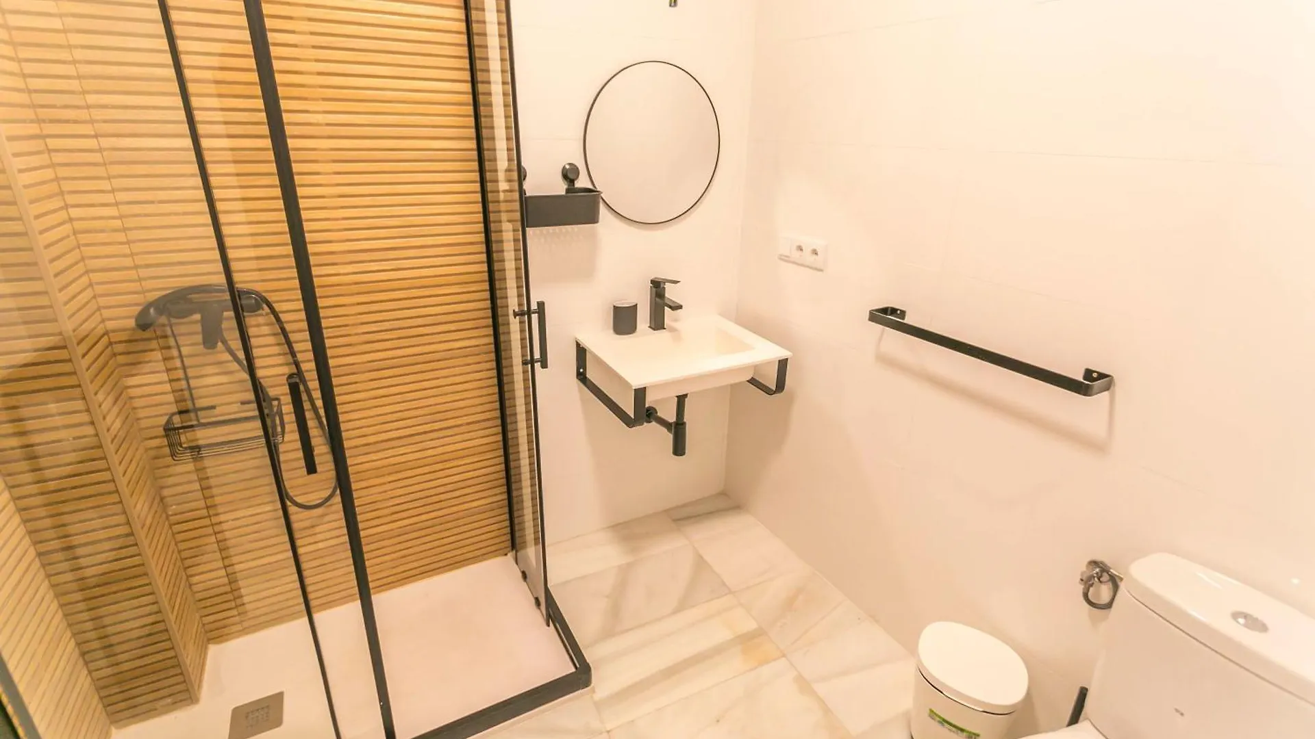 Canovas Nerja - Estudio Corona Playa 0*,