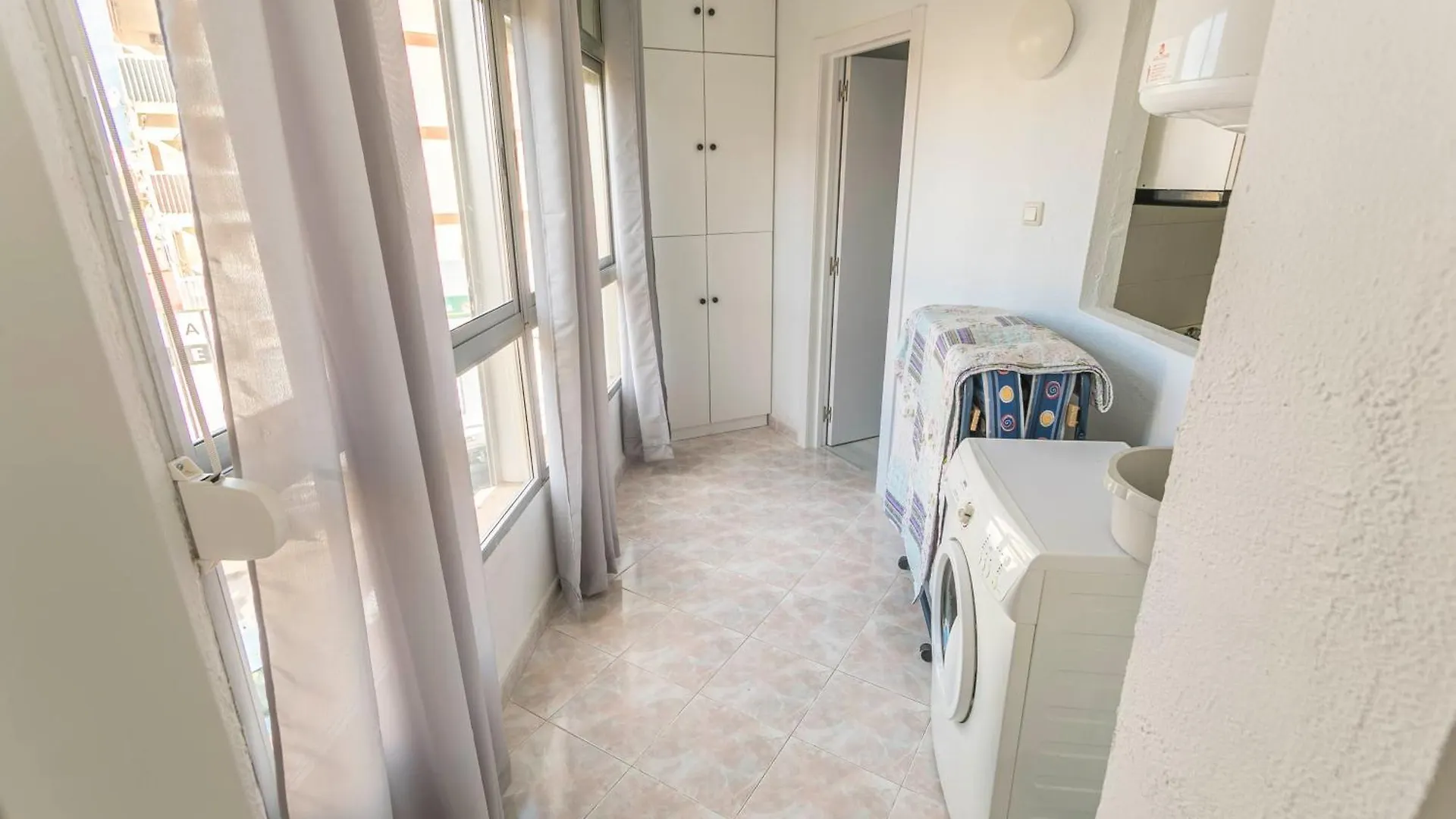 Canovas Nerja - Estudio Corona Playa Ισπανία